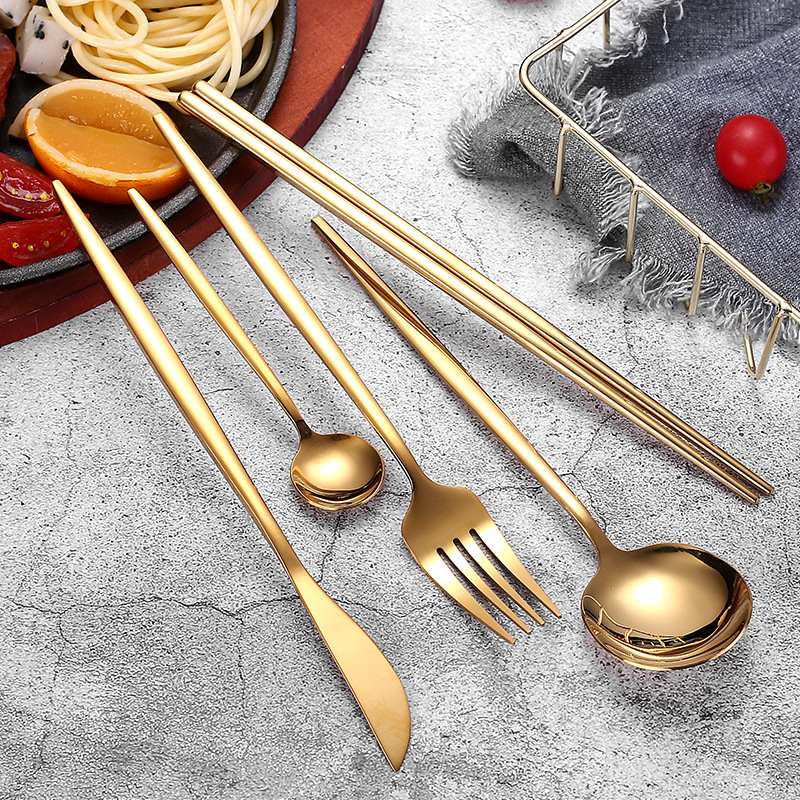 low-quality cutlery